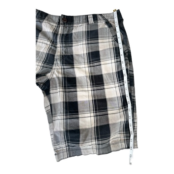 DISTILLERY APPAREL Men’s Plaid Flat Front Shorts Size 38 - Picture 7 of 12
